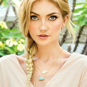 Isla Pendant Necklace In Aqua Kyocera Opal